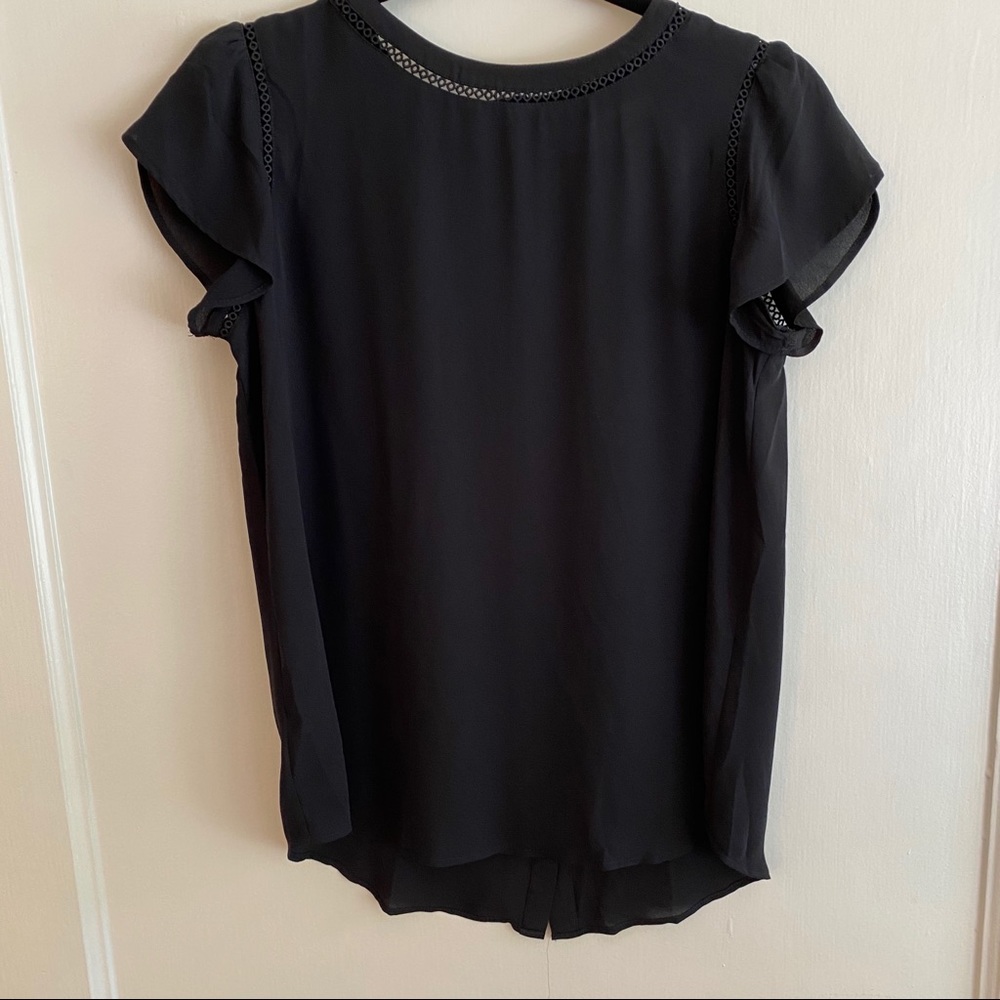 ⚡️ Loft black cap sleeve blouse XS